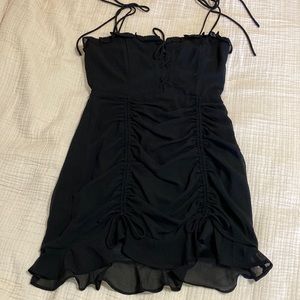 Black ruffle mini